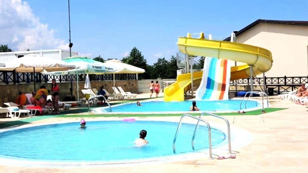 Mountainview Apartment Ski, Spa & Thermal Bansko Esterno foto